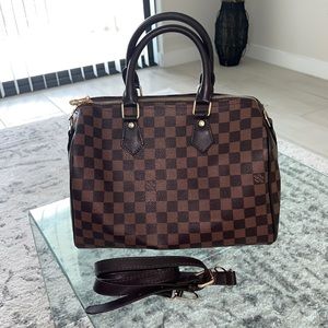 Cute handbag never worn